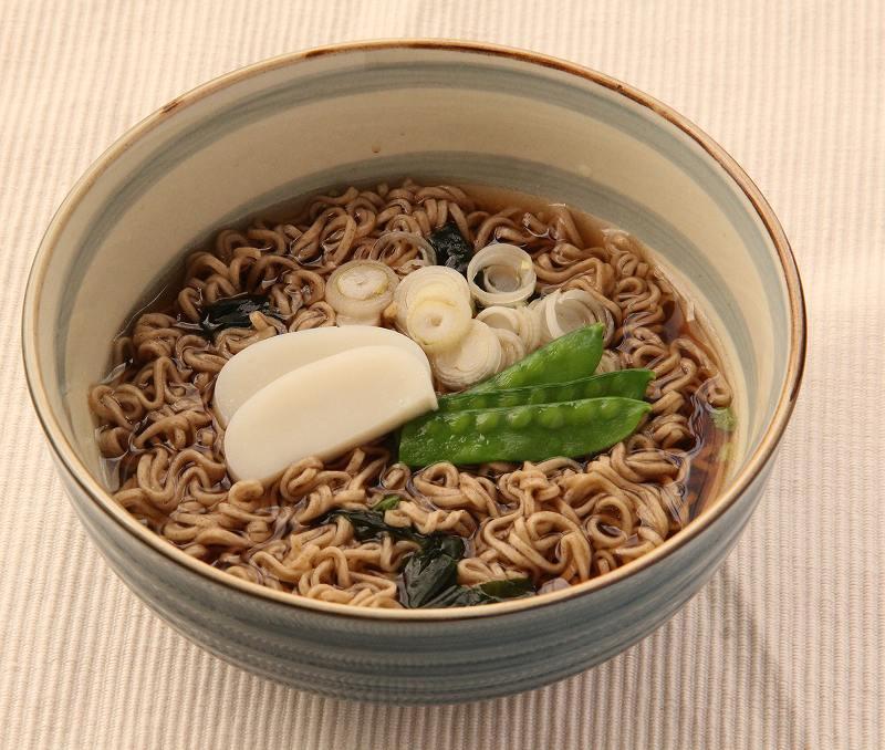 創健社 お湯かけ麺　わかめそば 72.5g