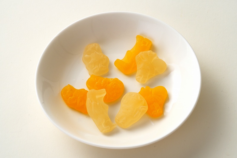 創健社 メイシーちゃん（ＴＭ）のおきにいり　みかんともものグミ 8粒