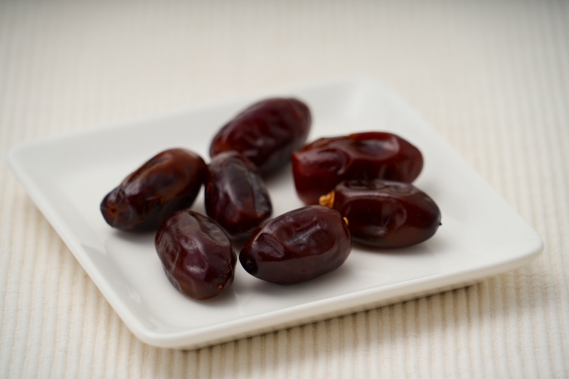 出光商会 デーツクラウン　アラブのデーツ　ファード種 100g